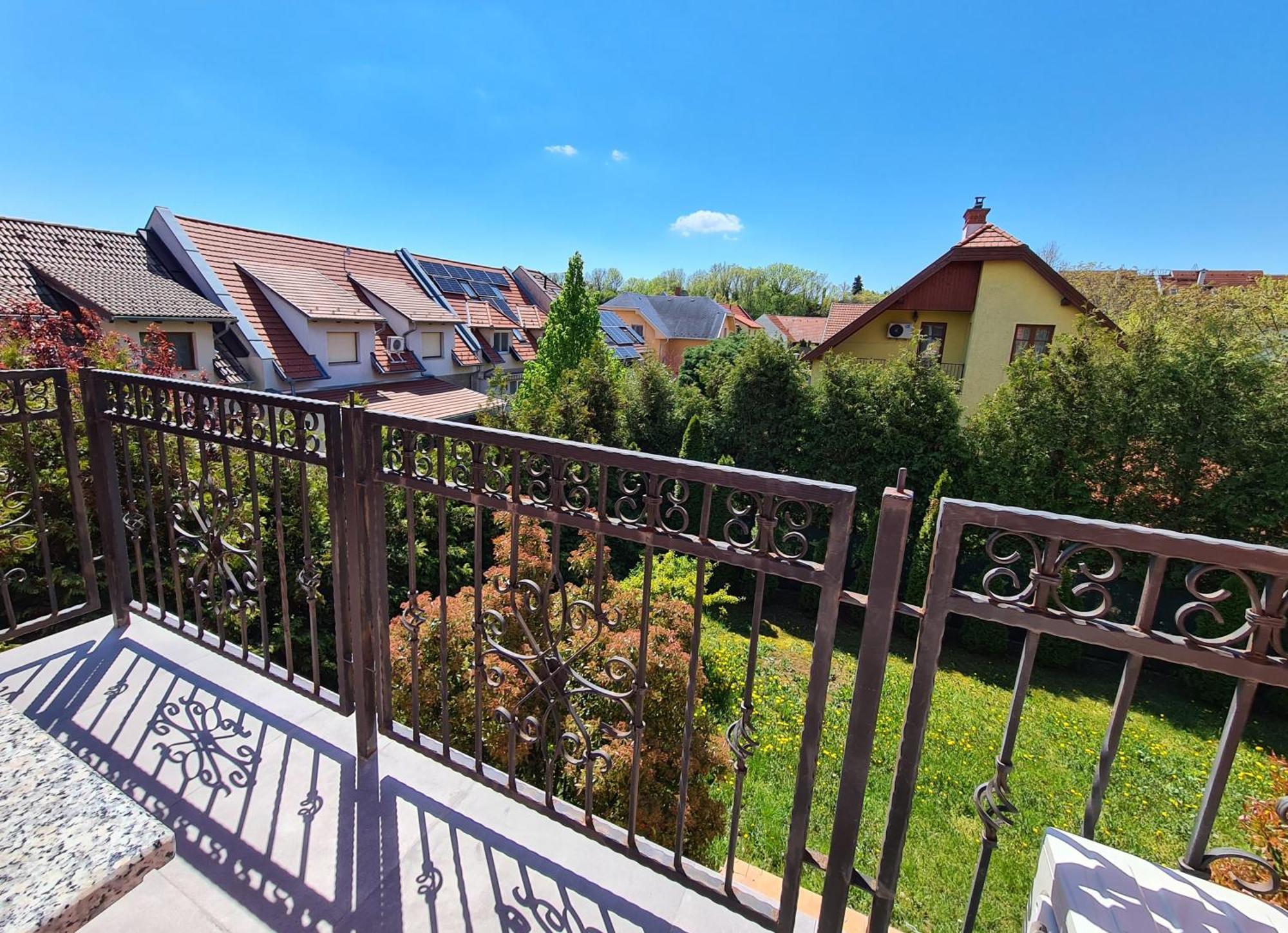 Anita Apartman Sopron Bagian luar foto