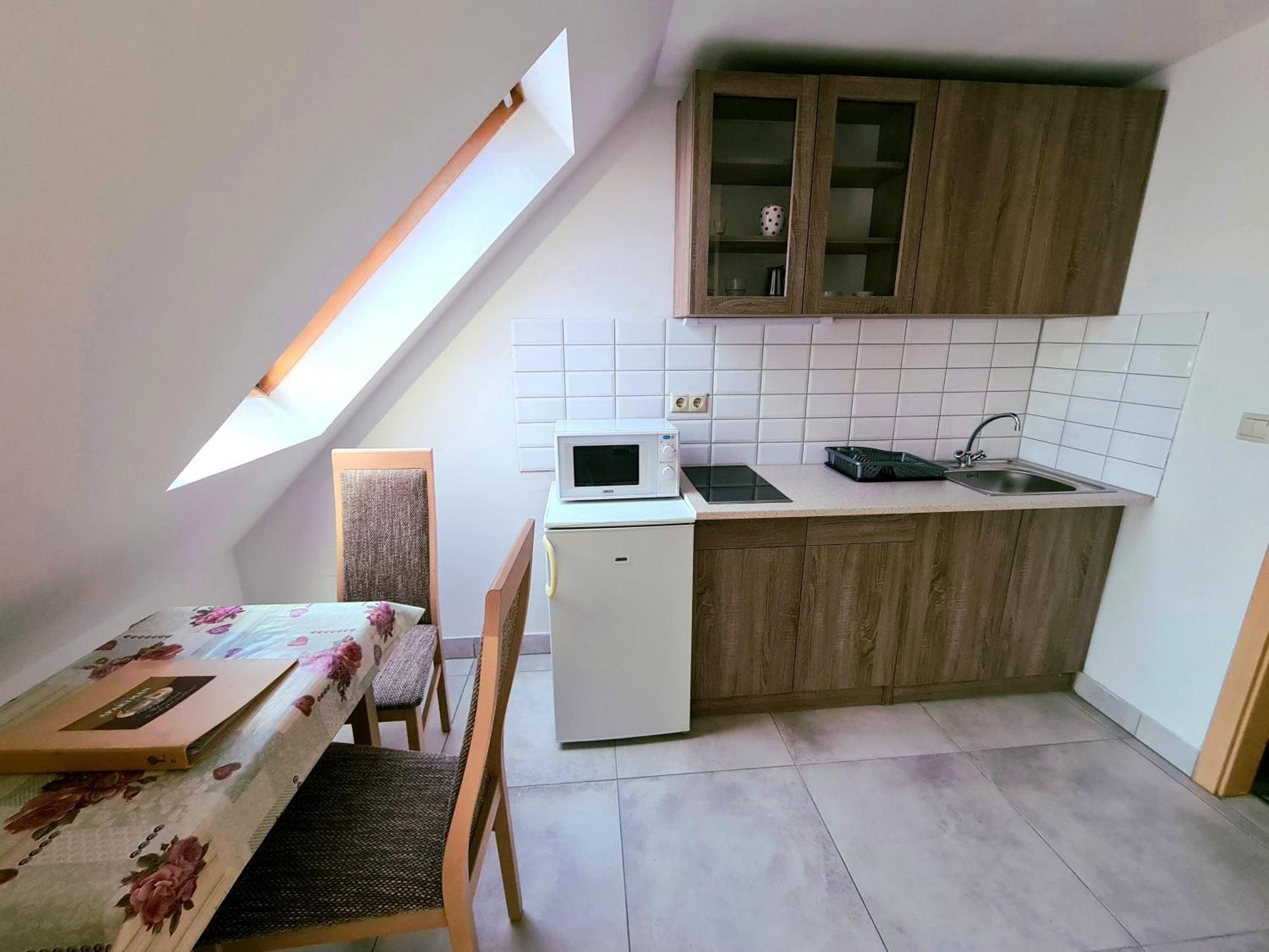 Anita Apartman Sopron Bagian luar foto